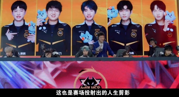 的蓬勃发展 的蓬勃发展