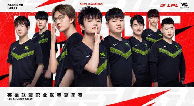 荣膺赛事金 荣膺赛事金