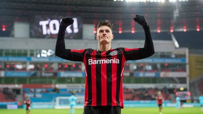 严谨战术以 严谨战术以