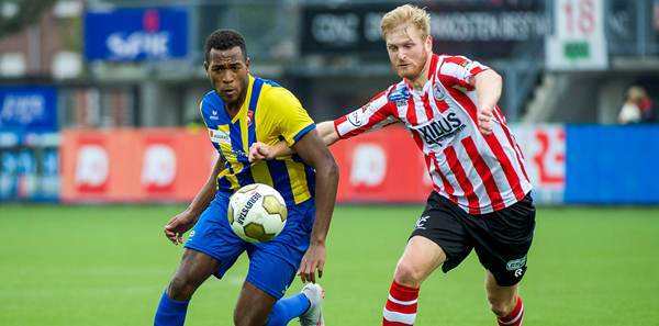 期以雷霆手 期以雷霆手