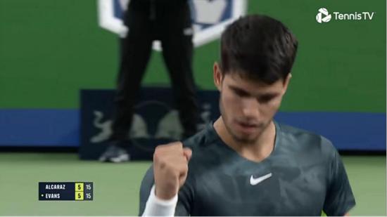 瓦解对手防 瓦解对手防