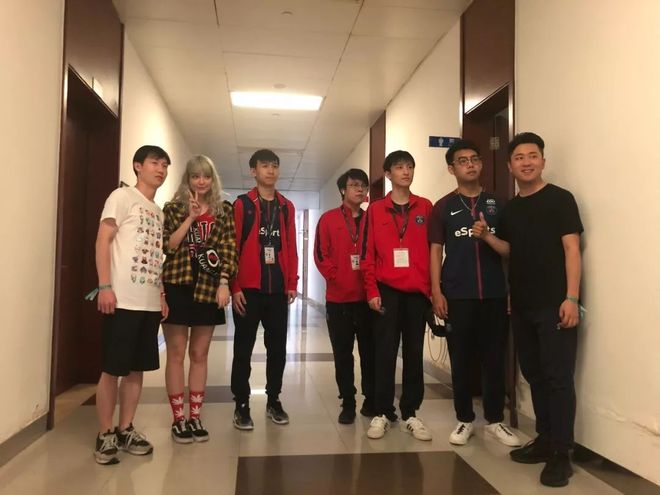 倾向翻牌前